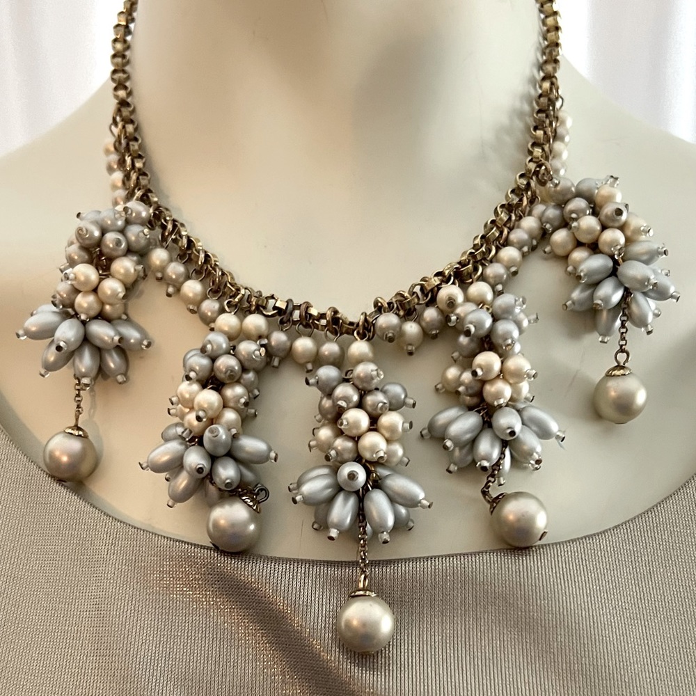 Gorgeous Statement Necklace From Anthropologie Ea… - image 1